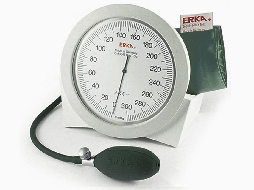 ERKA VARIO ANEROID SPHYGMOMANOMETER - desk