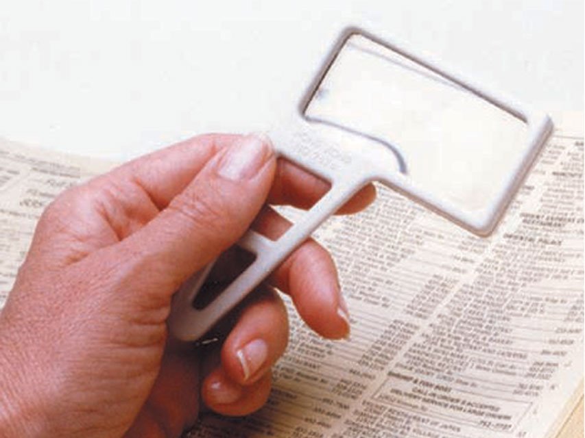 MAGNIFYING GLASS 2X