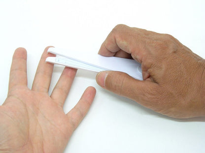 TWO POINTS DISCRIMINATOR