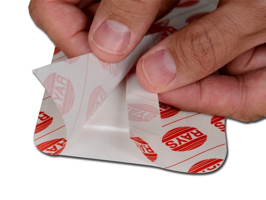 NON WOVEN STERILE ADHESIVE DRESSING 8x15 cm