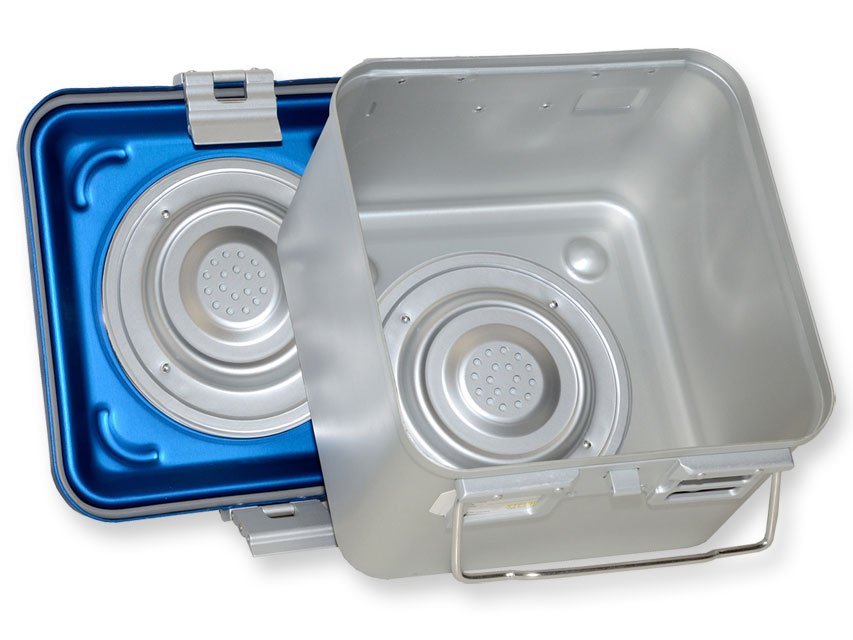 B.S. CONTAINER WITH VALVE small h 200 mm - blue - perforated